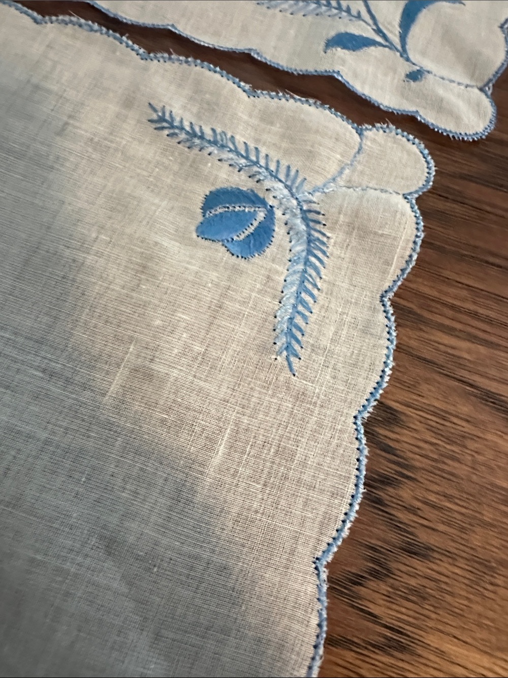 Embroidered Blue Floral hankies - Picture 5 of 6